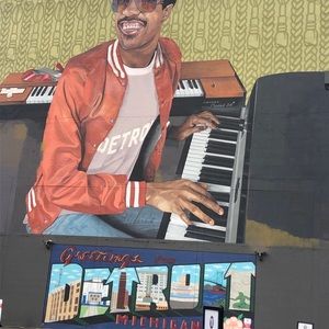 Meet your Posher, Gina